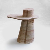 <a href="https://www.galeriegosserez.com/artistes/donnersberg-emma.html">Emma Donnersberg</a> - Cloud - Guéridon